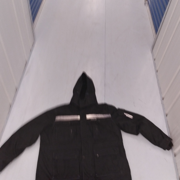 Thick Black Jacket ⚫ - Picture 9 of 10